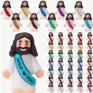 25 Little Jesus Figurines Everyone Needs a Little Jesus  NWOT Jesus Loves You